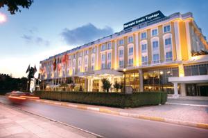 تور ترکیه هتل بارسلو ارسین توپکاپی - آژانس مسافرتی و هواپیمایی آفتاب ساحل آبی